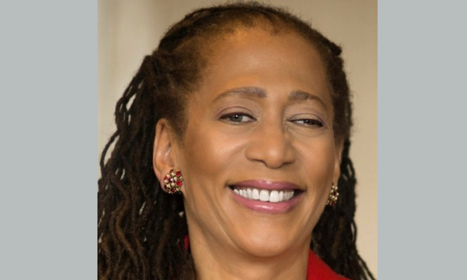 Laura Washington 5 x 3 (1)